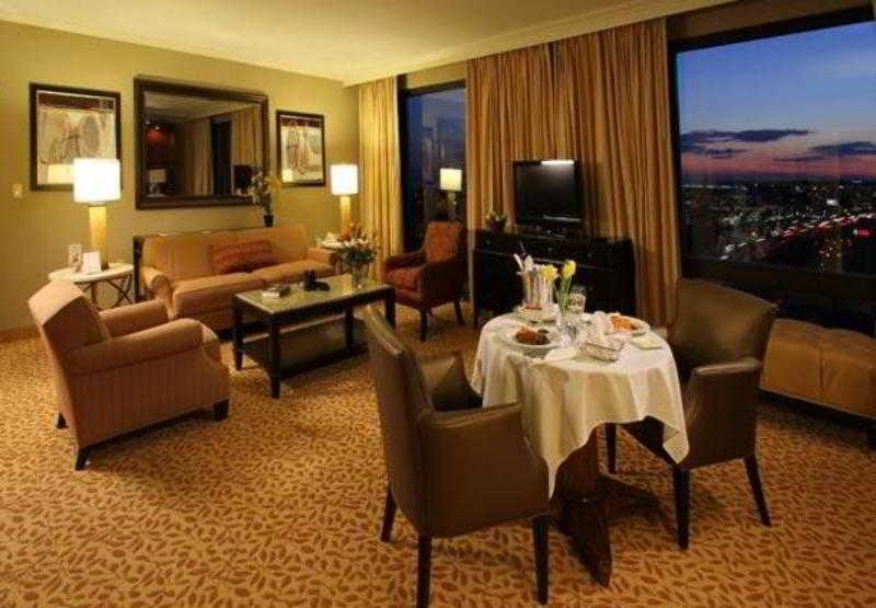 Stamford Marriott Hotel & Spa Esterno foto